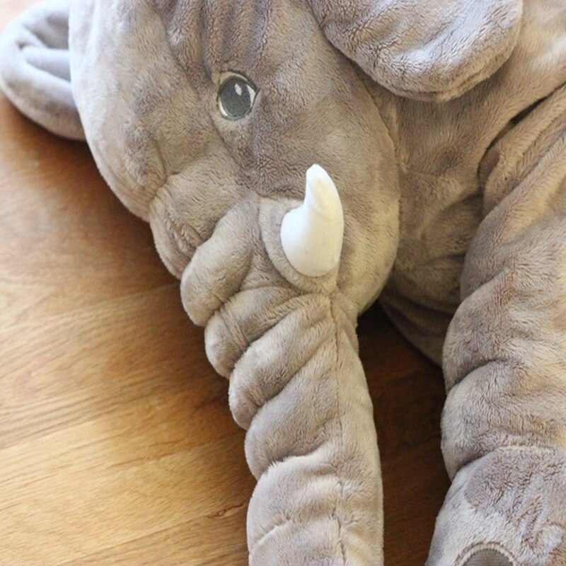 ELEPHANT PILLOW PLUS